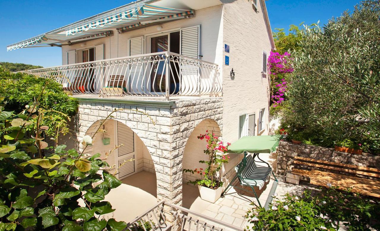 Villa Perla Trogir Exterior photo